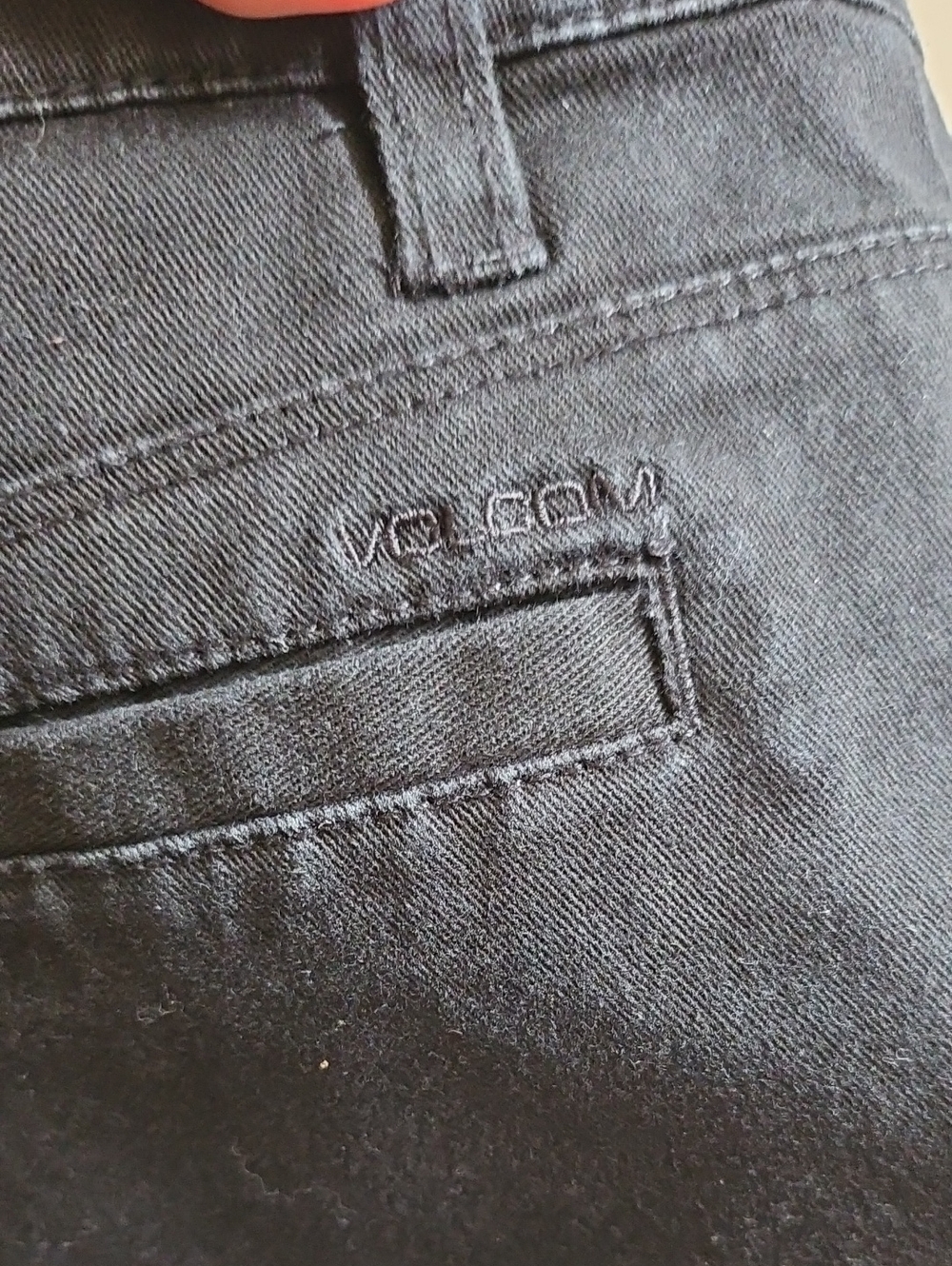 Volcom Black Low Rise Shorts - Picture 7 of 14